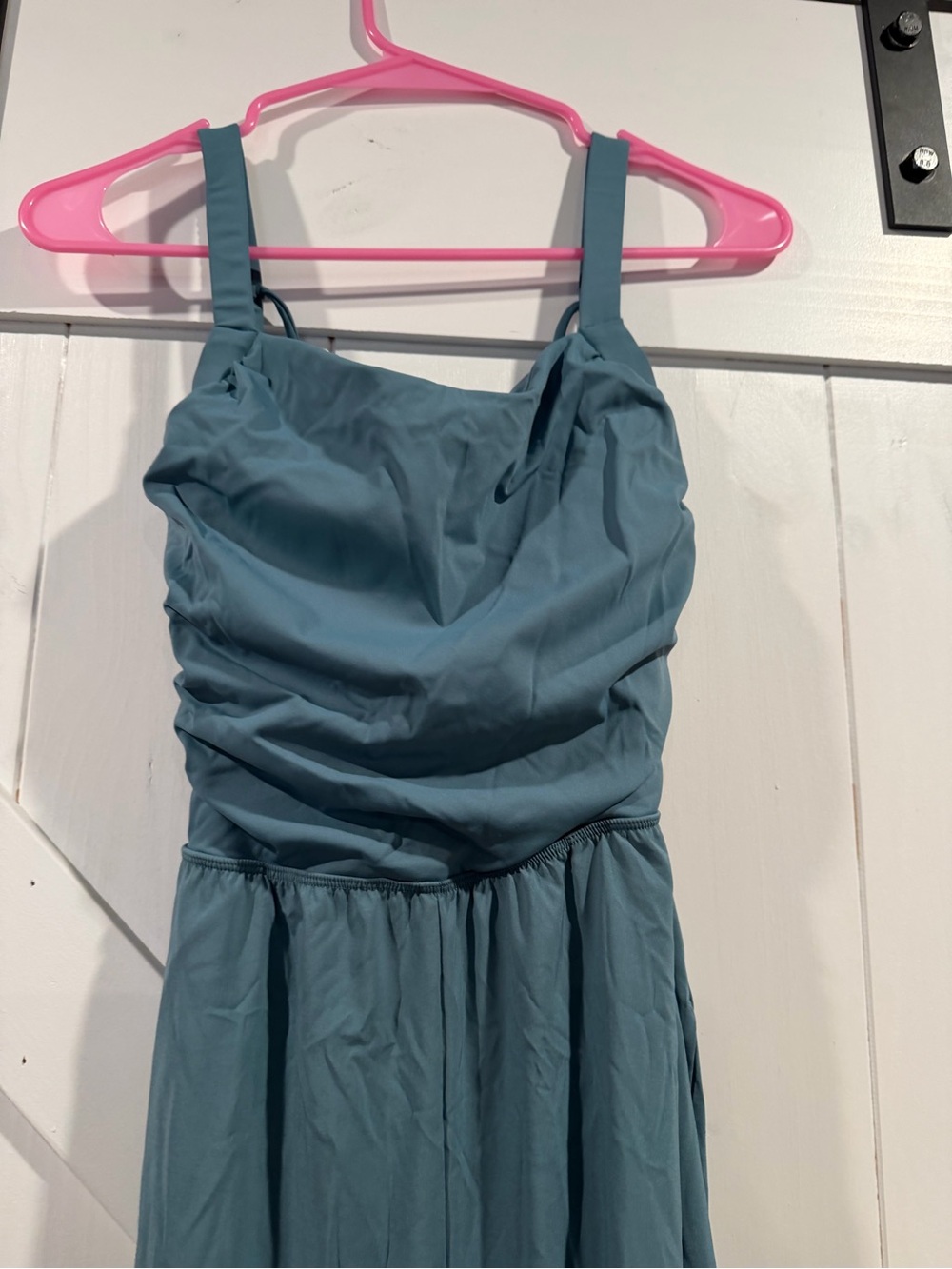 Halara Sleeveless teal Romper - Picture 2 of 6